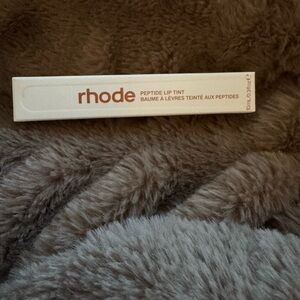 RHODE Cinnamon Roll Lip Tint new in box